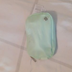 BNWT Lululemon Belt Bag